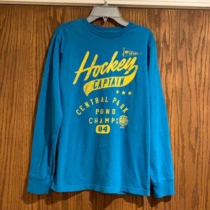 Gap Kids Boys XXL (14/16) “Hockey” graphic tshirt